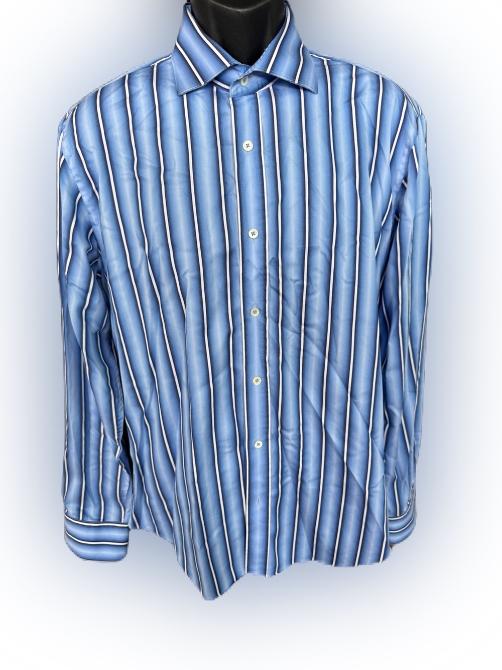 Bugatchi Uomo Men’s Long Sleeve Button Down Blue and White Striped Shirt. Size L